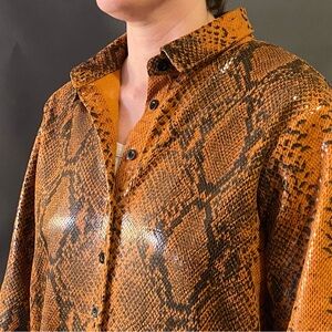 Reptile Patterned Shirt Medium